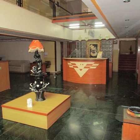 Hotel Sahaj Palace Ahmedabad Eksteriør bilde